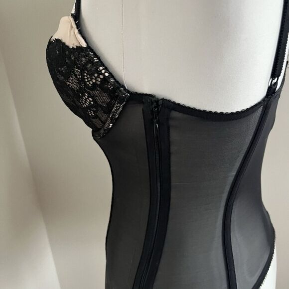 Victorias Secret Y2K Lace Corset Top 34C small Whimsigoth Fairy Coquette - Picture 8 of 10